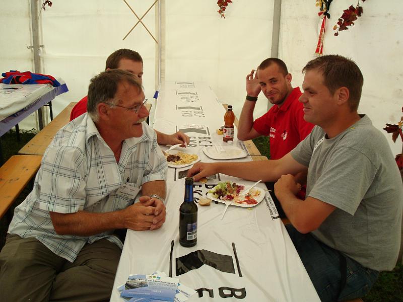 Stand_300m_de_Sugiez_07.jpg